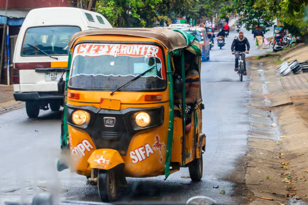  Comparing Transport Options in Tanzania 